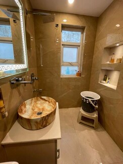 3.5 BHK + Pooja Room,Servant Room,Study Room,Extra Room Builder Floor For Sale in BPTP Eden Estate