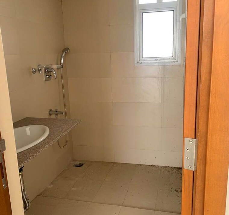Bathroom, rmz-galleria 3 Bedroom 1600 Sq.Ft. Apartment In Yelahanka Bangalore 10263901