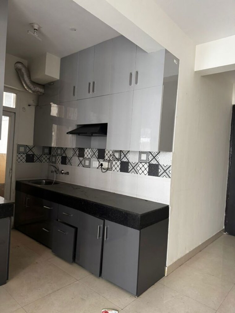 Kitchen, signature-the-serenas  531 Sq.Ft. Apartment In Sohna Sector 36 Gurgaon 10263908