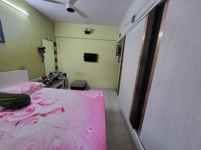 Team Area, metropolis-rivera 2 Bedroom 650 Sq.Ft. Apartment In Kasarvadavali Thane 10263945