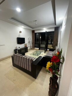 3 BHK + Pooja Room,Study Room Builder Floor For Rent in East Of Kailash