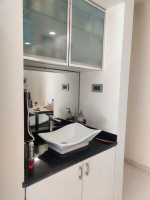  2 BHK Apartment at Omkar Alta Monte, Malad East – for Rent