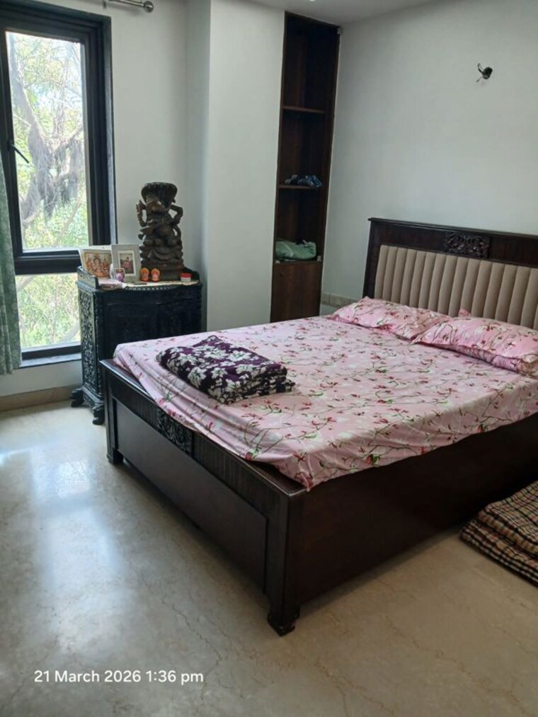 Bedroom, greater kailash part 3 3 Bedroom 225 Sq.Yd. Builder Floor In Greater Kailash Part 3 Delhi 10264080