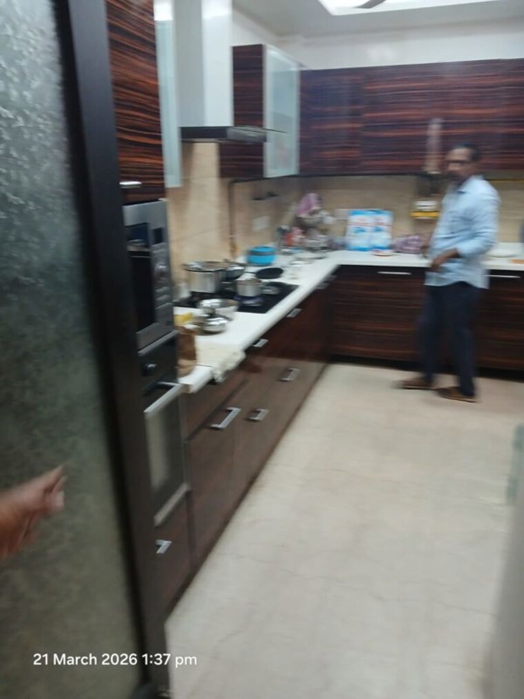 Bedroom, greater kailash part 3 3 Bedroom 225 Sq.Yd. Builder Floor In Greater Kailash Part 3 Delhi 10264080