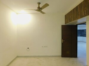 Room in 3 BHK Builder Floor at Adityas Mont Castle, Jubilee Hills – for Rent