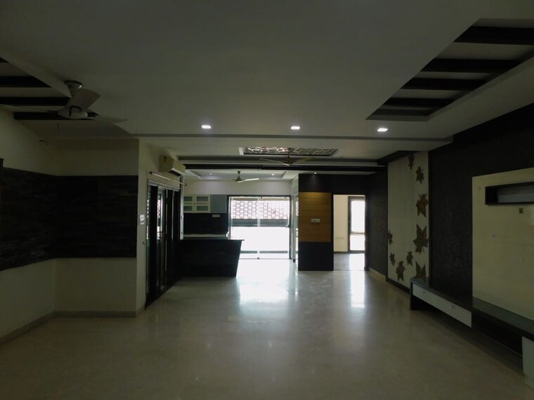 Parking, adityas-mont-castle 3 Bedroom 2900 Sq.Ft. Builder Floor In Jubilee Hills Hyderabad 10264082