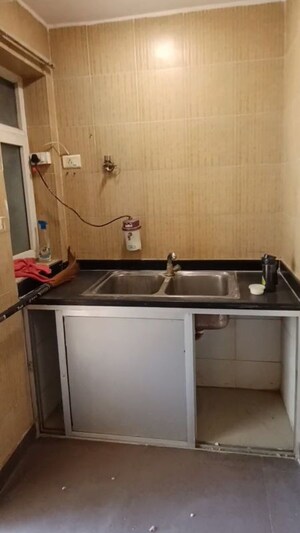 Kitchen in 3.5 BHK Apartment at BPTP Park Grandeura, Sector 82 – for Rent