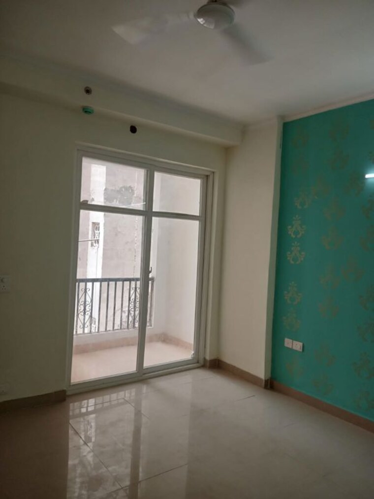 Room, amrapali-sapphire 5 Bedroom 6010 Sq.Ft. Apartment In Sector 45 Noida 10264020