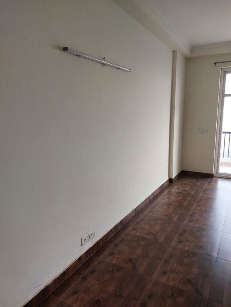 Room, amrapali-sapphire 5 Bedroom 6010 Sq.Ft. Apartment In Sector 45 Noida 10264020