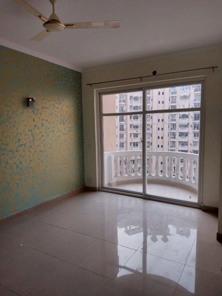 Room, amrapali-sapphire 5 Bedroom 6010 Sq.Ft. Apartment In Sector 45 Noida 10264020