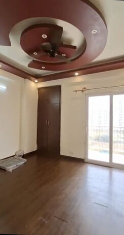 3 BHK + Extra Room Apartment For Sale in VIctoryone Amara
