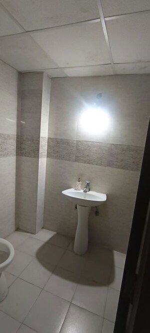 Bathroom in 3 BHK Apartment at Amrapali Silicon City, Sector 76 – for Sale