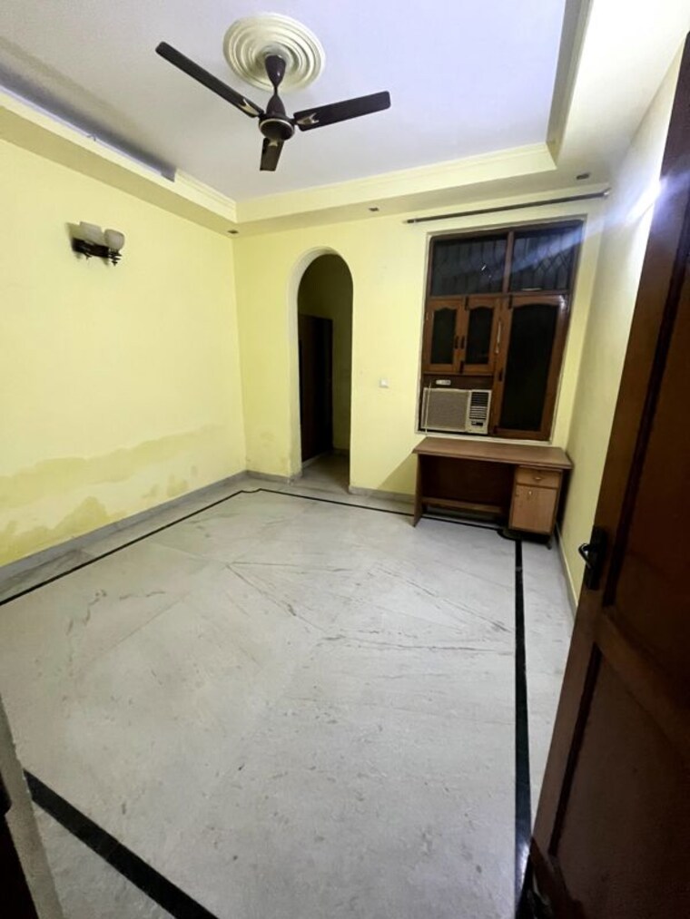 Room, hbh colony 2 Bedroom 1500 Sq.Ft. Builder Floor In Hbh Colony Faridabad 10264109