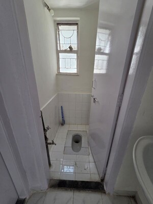 Bathroom in 3 BHK Apartment at Vasudha Etasha, Kothrud – for Sale