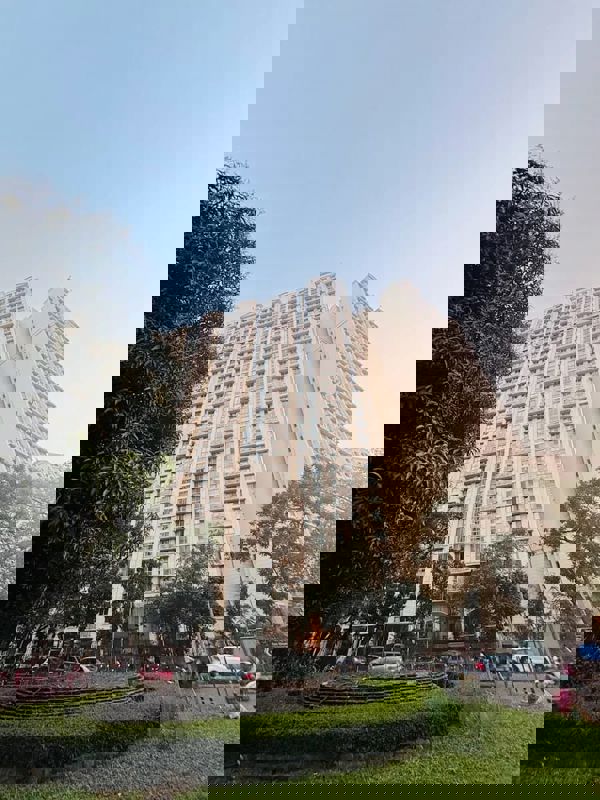 2 BHK 1250 Sq.Ft. Apartment in Hiranandani Atlantis