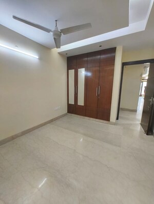 Room in 3 BHK Builder Floor at Greater Kailash I – for Rent
