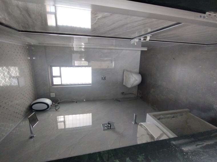 Bathroom, charkop sector 2 5 Bedroom 2000 Sq.Ft. Villa In Charkop Sector 2 Mumbai 8944941