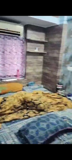 Bedroom in 2 BHK Apartment at Kalina – for Rent