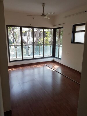 Room in 3 BHK Apartment at Omkar Alta Monte, Malad East – for Sale