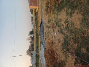  Plot For Sale in Sector 68