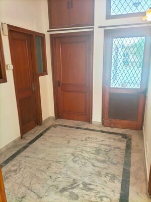 Room in 2 BHK Builder Floor at Greater Kailash I – for Rent