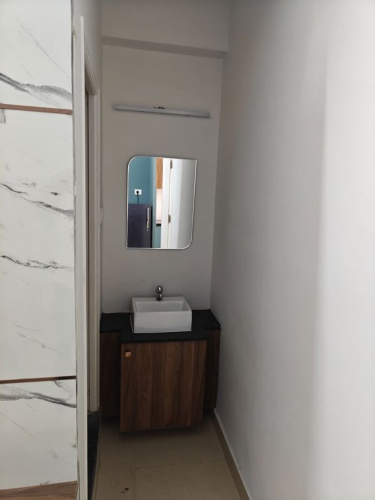 Bathroom, marathahalli 1 Bedroom 425 Sq.Ft. Apartment In Marathahalli Bangalore 10264195