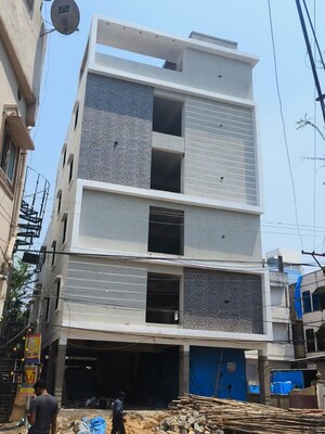  Showroom For Sale in Chanda Nagar