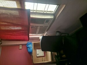 Study Room in 1 BHK Apartment at Kurla East – for Rent