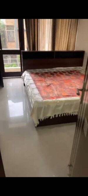 Bedroom in 3.5 BHK Builder Floor at Chittaranjan Park – for Rent
