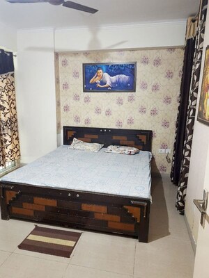 Bedroom in 2 BHK Apartment at Gaur City 6th Avenue, Sector 4 Greater Noida – for Rent