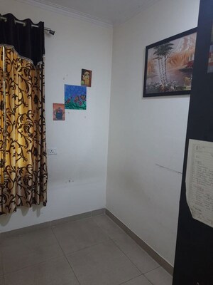 Bedroom in 2 BHK Apartment at Gaur City 6th Avenue, Sector 4 Greater Noida – for Rent