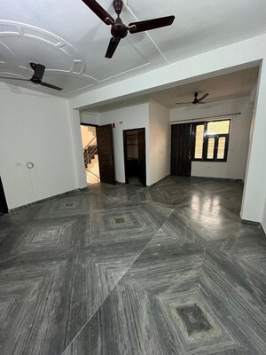 Room in 3 BHK Apartment at Adani Oyster Greens, Sector 102 – for Rent