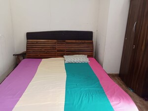 Bedroom in 3 BHK Apartment at Pir Machalla – for Rent