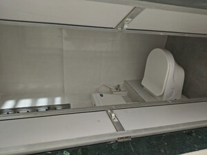 Bathroom in 1 BHK Apartment at Ghatkopar East – for Rent