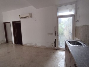 Room in 3 BHK Builder Floor at SS Almeria, Sector 84 – for Sale