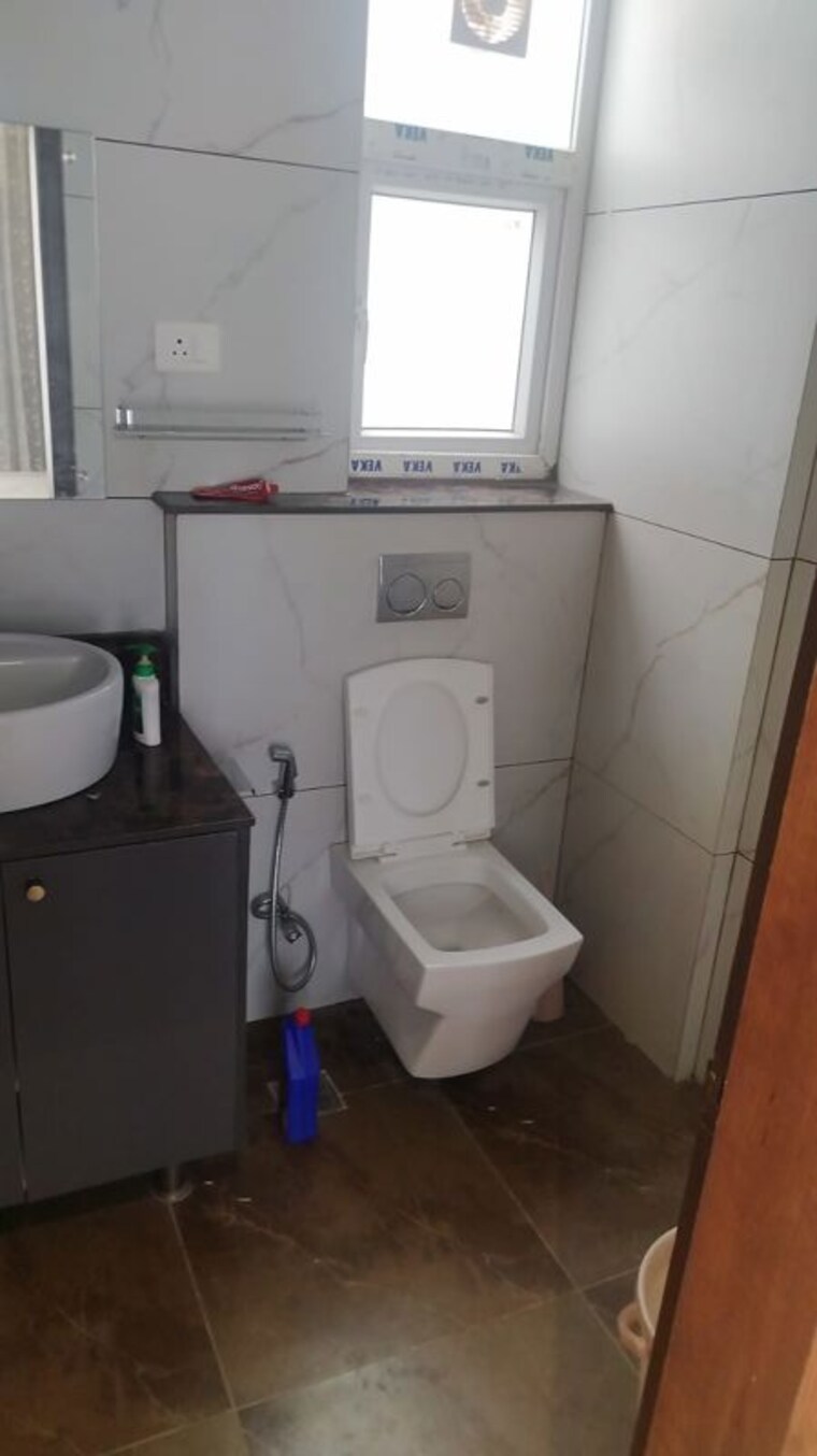 Bathroom, ss-linden 4 Bedroom 2700 Sq.Ft. Builder Floor In Sector 84 Gurgaon 9907836