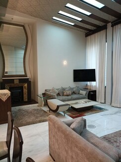 2 BHK Apartment For Rent in Suncity Avenue 102