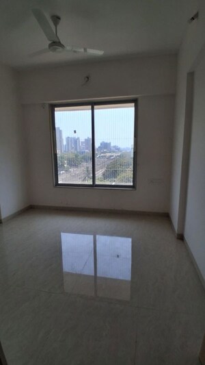 Room in 2 BHK Apartment at Parekh Celeste, Goregaon West – for Rent