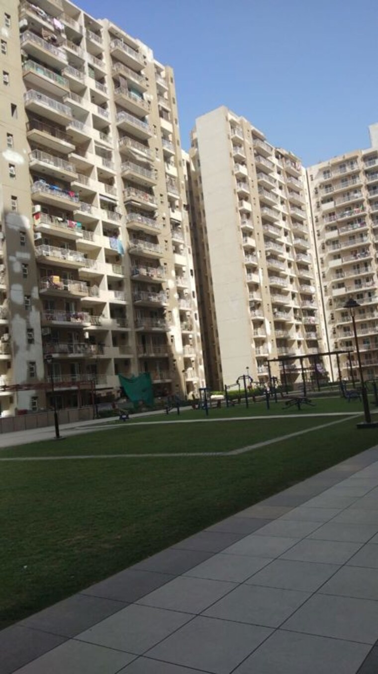 Exterior View, bptp-spacio 3.5 Bedroom 1865 Sq.Ft. Apartment In Sector 37d Gurgaon 10264304