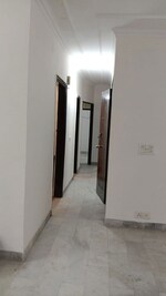 3 BHK + Servant Room 208 Sq.Yd. Builder Floor in Greater Kailash