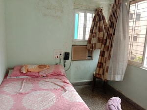 Bedroom in 1 BHK Apartment at Krishnalaya Apartment, Chunabhatti – for Rent