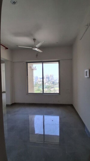 Room in 1 BHK Apartment at Parekh Celeste, Goregaon West – for Rent