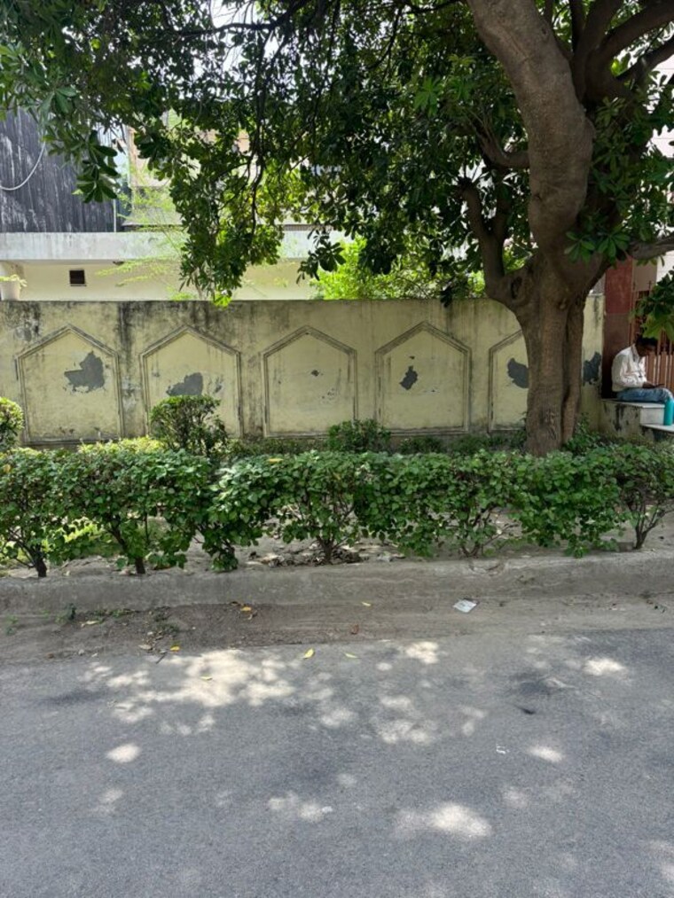 Exterior View, rwa-apartments-sector-52 3.5 Bedroom 220 Sq.Mt. Independent House In Sector 52 Noida 10264430