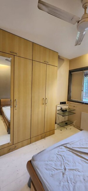 Bedroom in 5 BHK Villa at Chembur – for Sale