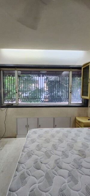 Bedroom in 5 BHK Villa at Chembur – for Sale