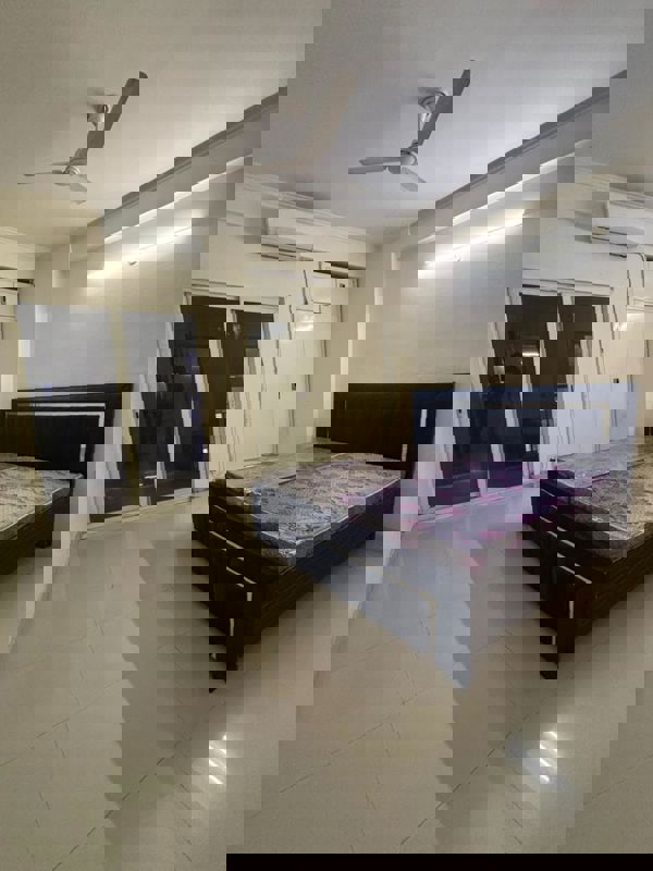 3 BHK 1350 Sq.Ft. Apartment in Maxblis White House