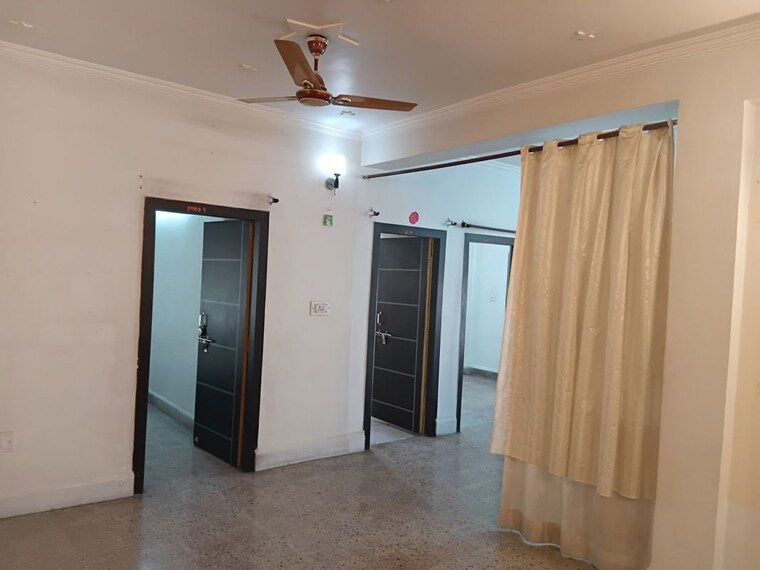 Other, bailey road 3 Bedroom 1500 Sq.Ft. Apartment In Bailey Road Patna 10264424