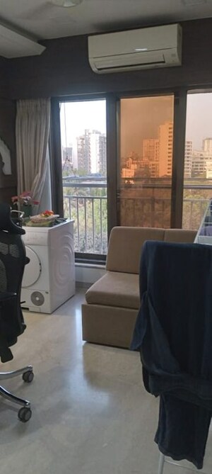 Living Room in 3 BHK Apartment at Yash 5 Diamond Garden, Chembur – for Rent