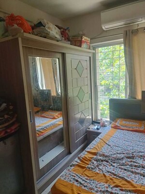 Living Room in 3 BHK Apartment at Tingre Nagar – for Rent