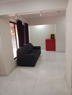 2 BHK + Pooja Room,Extra Room Apartment For Rent in Royal Palms